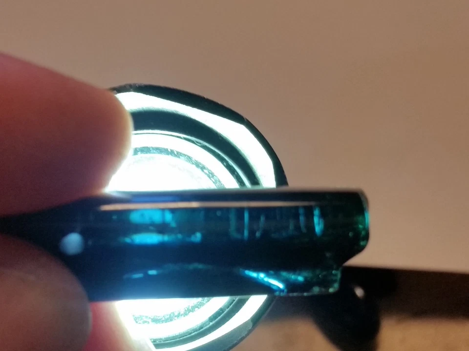 gr. Indigolith-Kristall, poliert, Anhänger - Bild 4 von 4