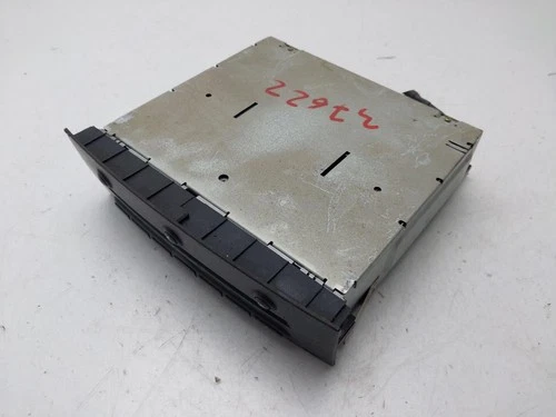 8200084437A Sistema Audio/Radio Cd para RENAULT MEGANE II BERLINA 5P 20 9129188 - Imagen 5 de 10