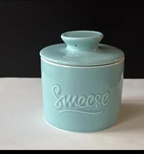 Sweese Ceramic Light Blue Butter Bell. Tableware Kitchenware Cookware