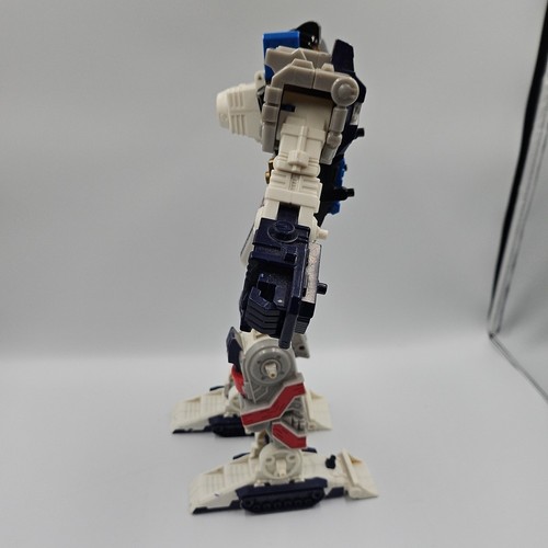 Hasbro Transformers Cybertron (RID) Metroplex 2005 - Not Complete READ - Picture 2 of 10