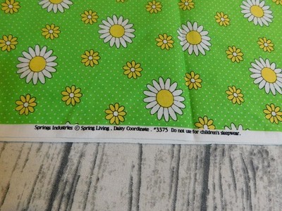 VTG FABRIC CRAZY DAISY BRIGHT GREEN DOT BACKGROUND GROOVY 1 1/2 yd FLOWER POWER