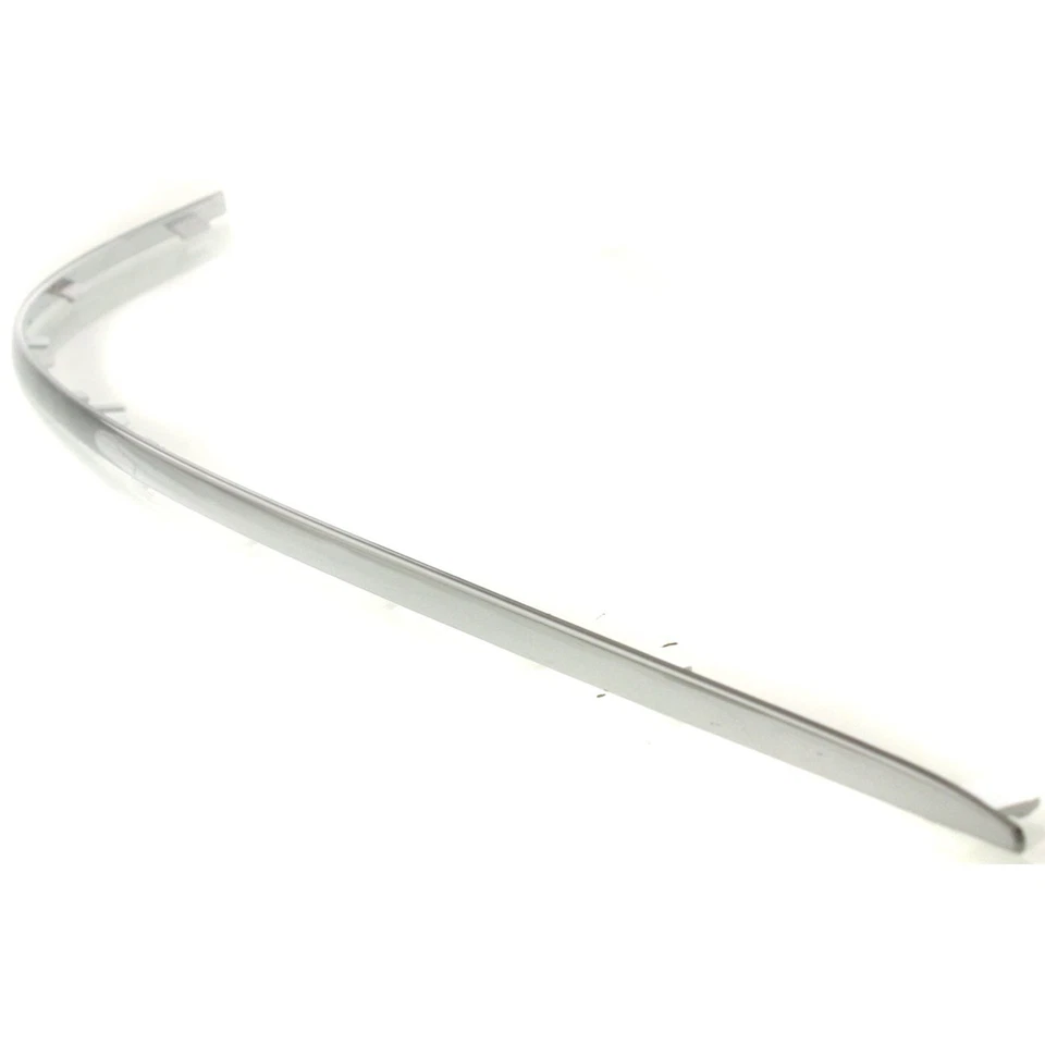 Embellecedor parachoques trasero derecho mercedes-benz e350 2004-09 e320 2007-09 e550 2006-09 Foto 3 de 4