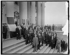 Photo:to being Vases French U.S. presented Senate