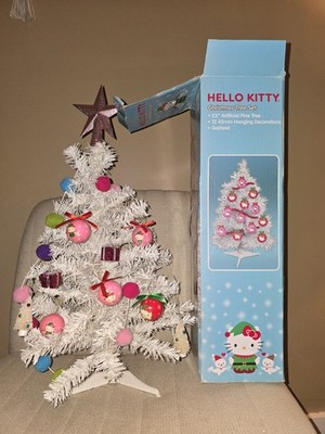 Hello Kitty Kurt S. Adler White Christmas Tree 