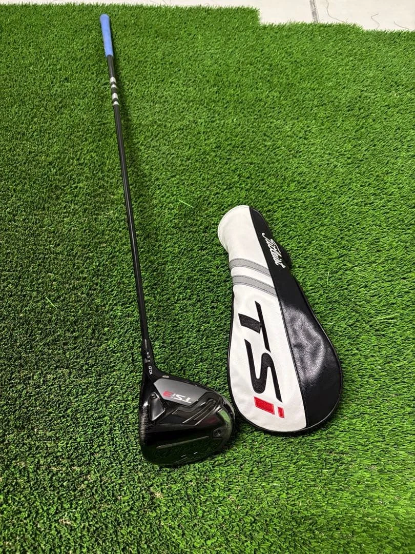 Titleist TSi3 10.5 deg Driver VENTUS BLACK 5.0 RH with Headcover