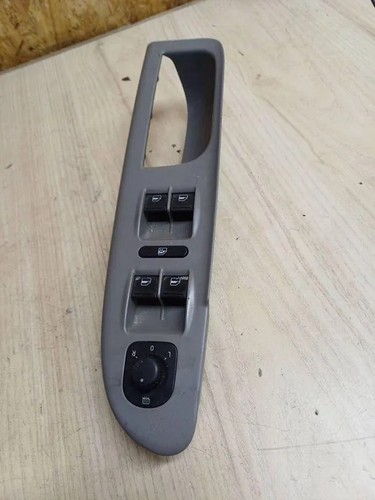 VW PASSAT Variant B6 3C5 Fensterheber Schalter Vorne links 3C1867171 34901821