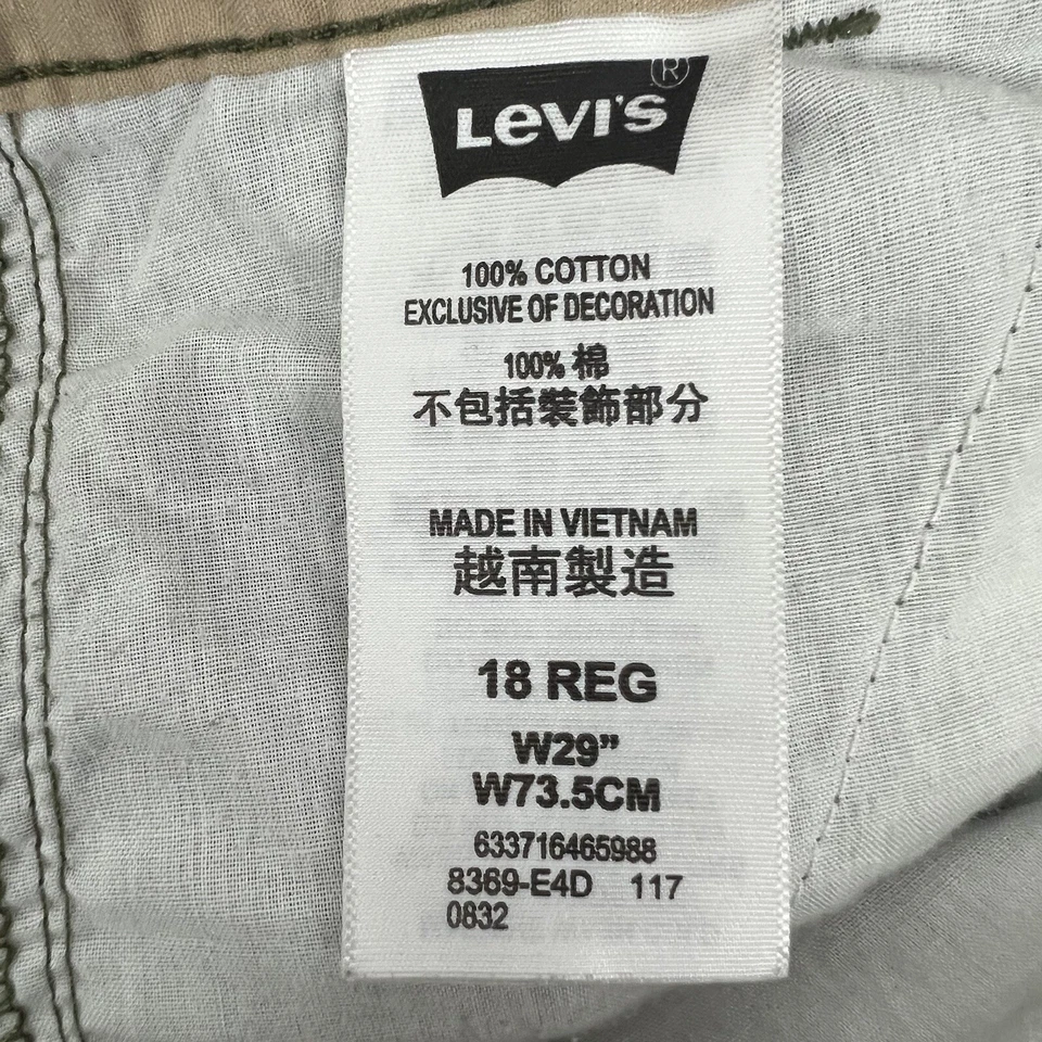 LEVI’S Strauss Boy’s Cargo Shorts Sz 18 Reg Camouflage Color Print Cargo Pockets - Image 4 of 4