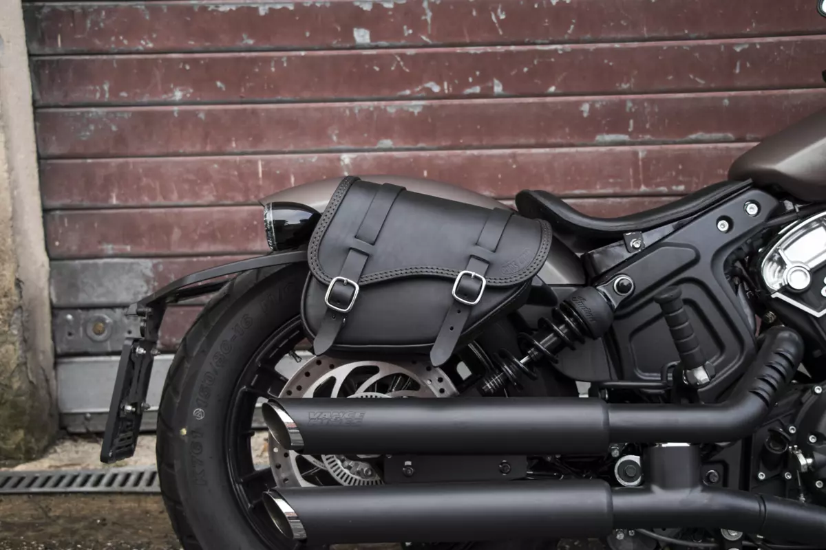 Scout best sale bobber saddlebags
