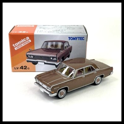 Mitsubishi Classic Car 1/24 デボネア s-l400.jpg
