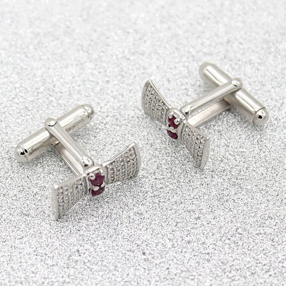 Gemelos de boda para hombre con nudo de arco enchapados en oro blanco de 14 quilates rubí redondo creado en laboratorio Foto 4 de 4