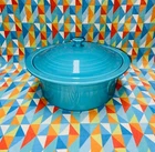 new FIESTA large COVERED baking CASSEROLE W/LID turquoise blue  90 oz Fiestaware