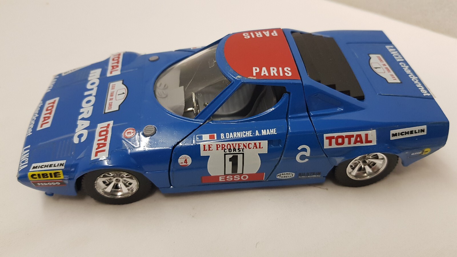 Foto 2 di 4