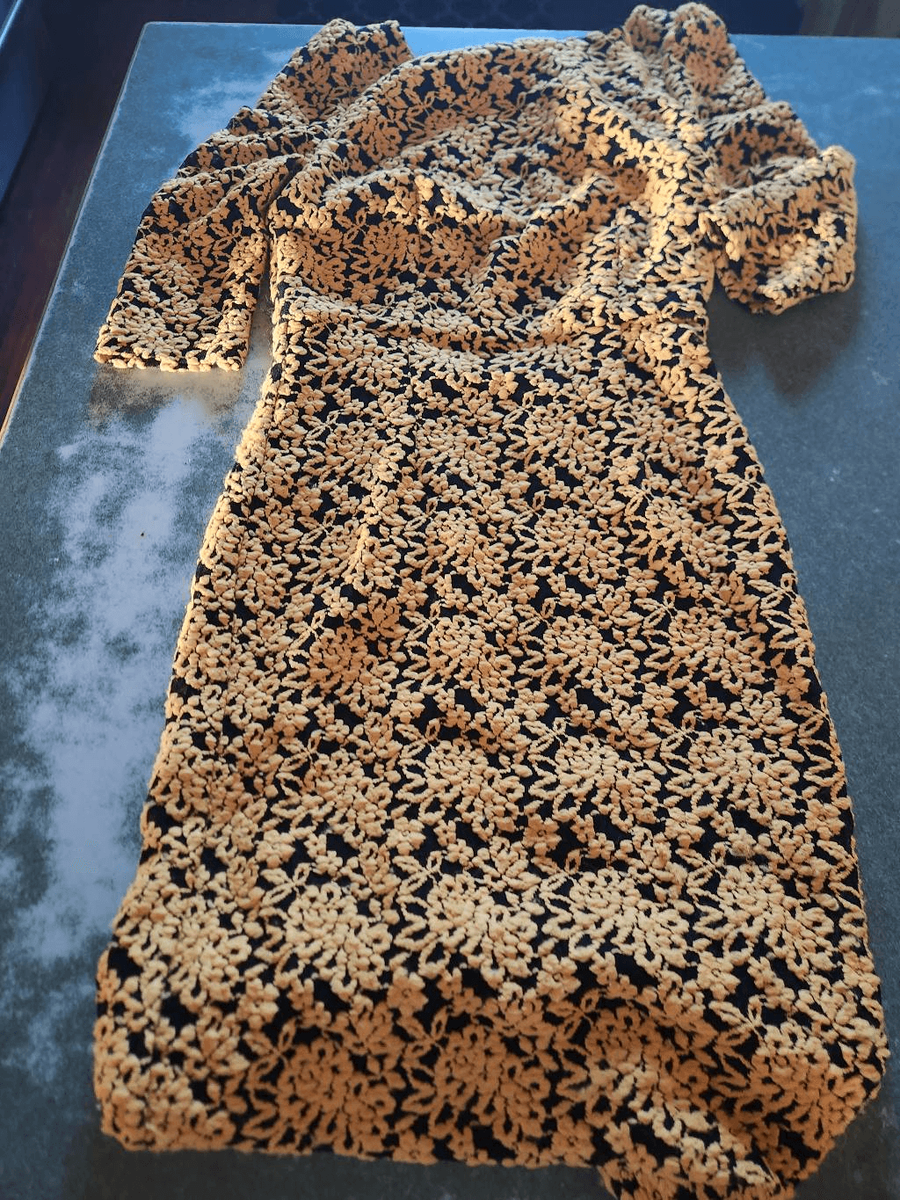 Alice+Olivia yellow lace cut out back dress | eBay