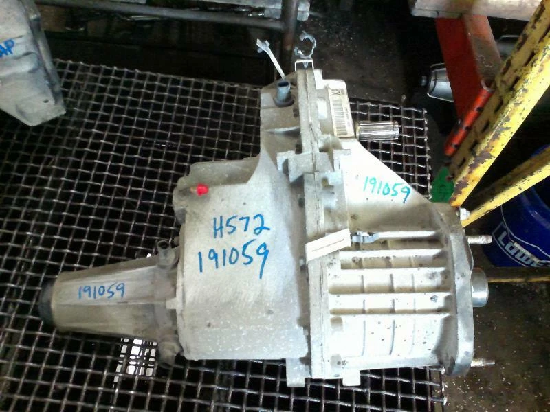 2002-2009 Chevy TrailBlazer Isuzu Ascender Transfer Case Assembly OEM - Image 3 of 4