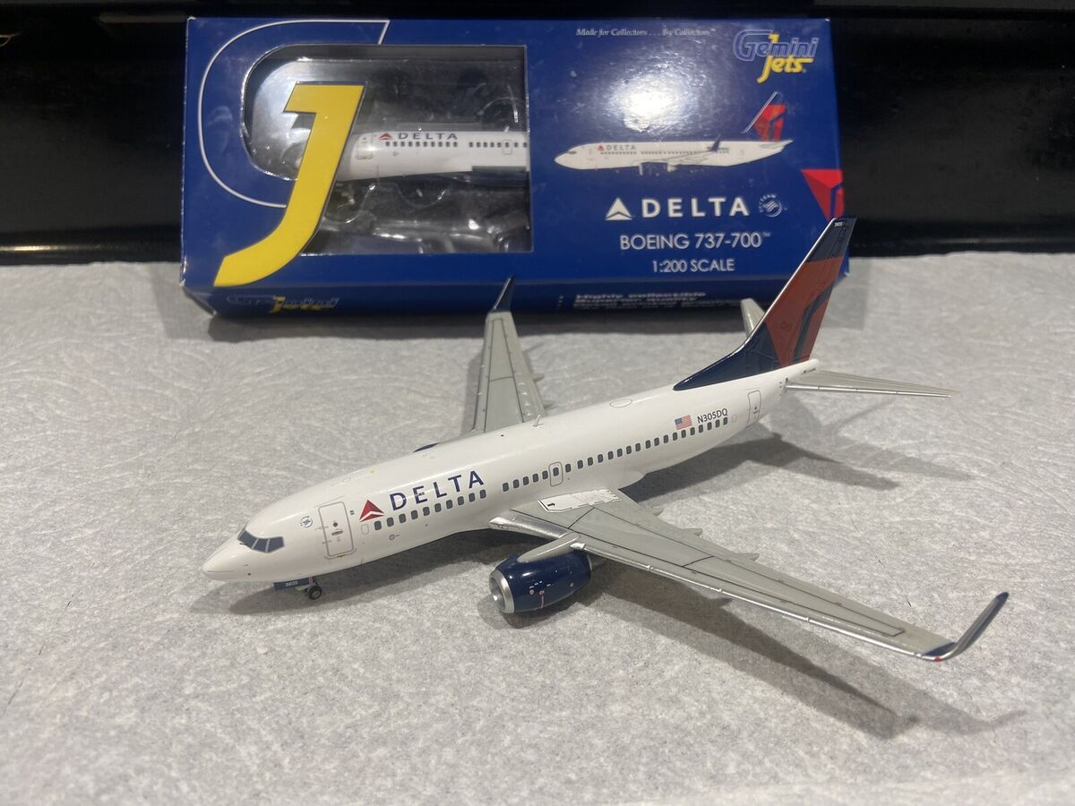 gemini jets 1:200 delta airlines boeing 737-700 | eBay gemini jets 1:200 delta airlines boeing 737-700 | eBay