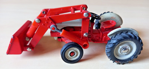 MODELLINO TRATTORE FORD 8N F-3 VINTAGE VEHICLES FROM ERTL 3586G - Foto 6 di 15