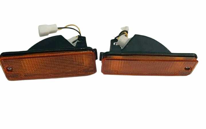 【とら】ライトブラウン２点 DAIHATSU HIJET VAN S80 S81 S82 FRONT INDICATOR TURN SIGNAL LIGHT