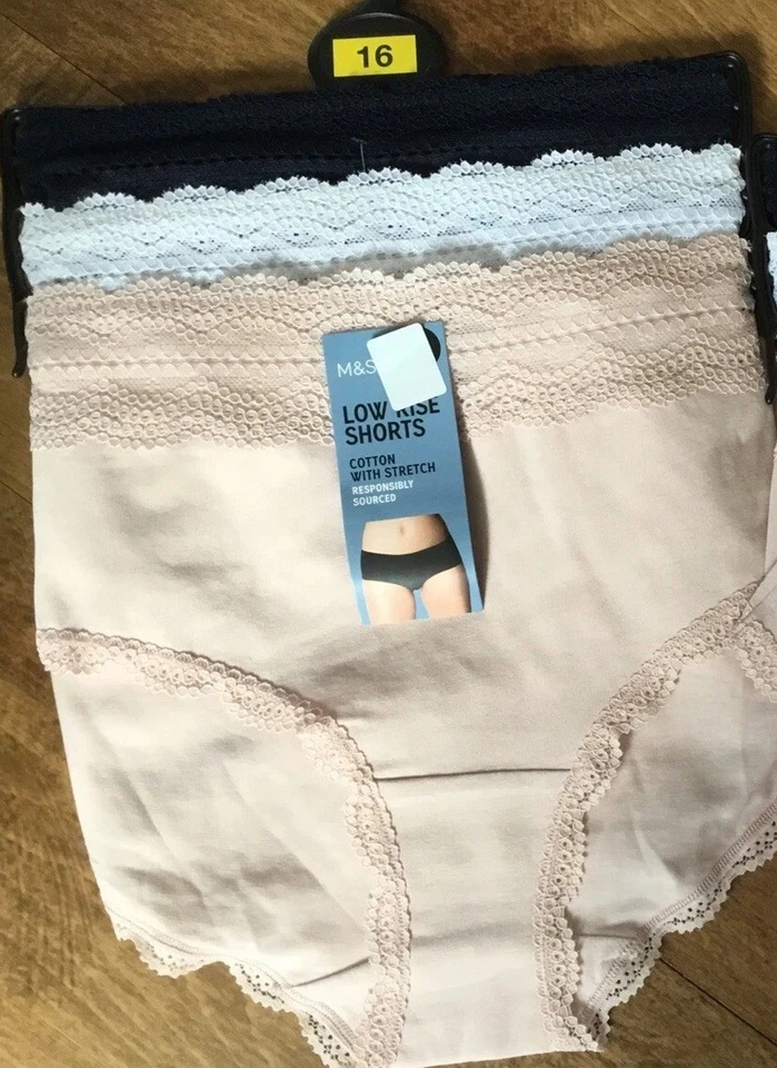 M&S 3 Pair Pack Low Rise Shorts Cotton With Stretch Soft Pink Mix Sz 22 BNWT - Image 1 of 2
