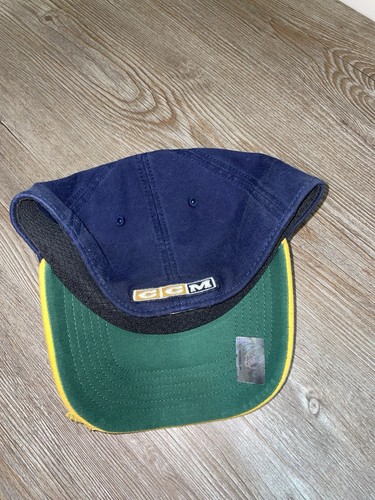 St Louis Blues CCM NHL Hockey Cap Hat Mens L/XL Embroidered - Picture 2 of 3