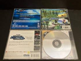 sega dreamcast console bundle W/ 2 Controllers , 2 VMU & Games Resident Evil 3