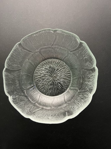 Arcoroc France 1980s Fleur Clear Glass Set Of 4 Serving Salad Fruit Bowls - Picture 14 of 21