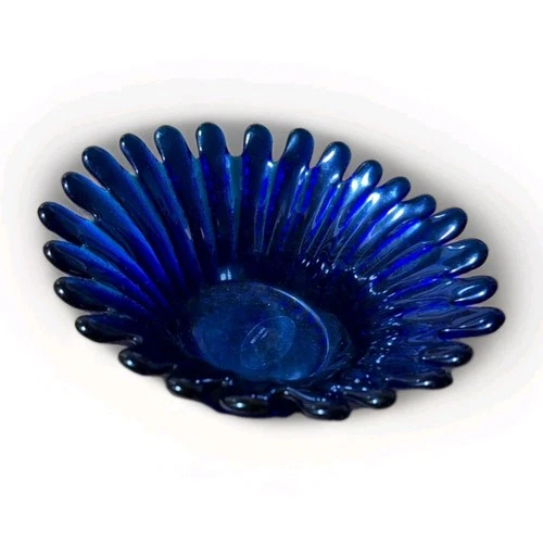 Blenko 7" Cobalt Blue Daisy Glass Bowl