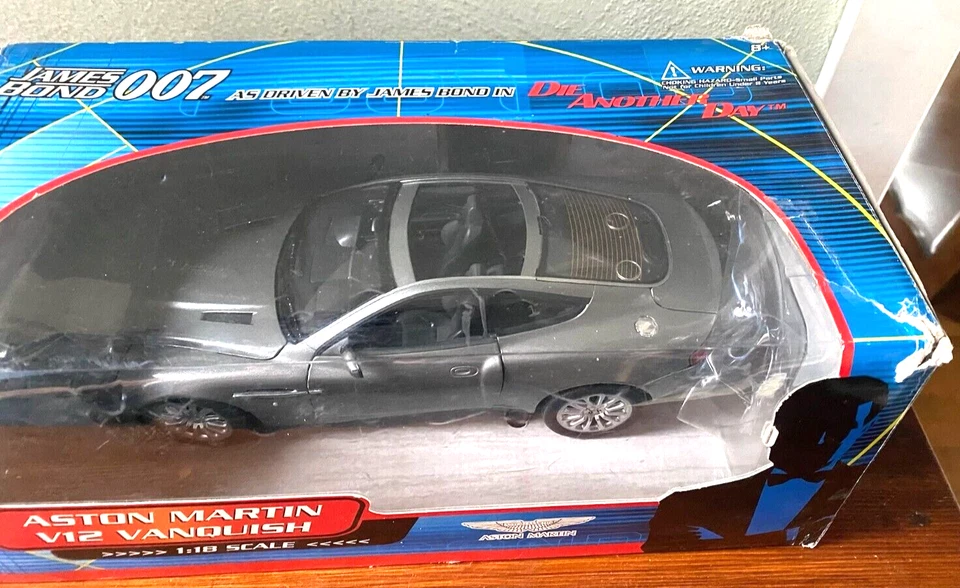 ASTON MARTIN V12 VANQUISH JAMES BOND 007 DIE ANOTHER DAY 1:18 PAUL'S MODERN ART - Immagine 4 di 4