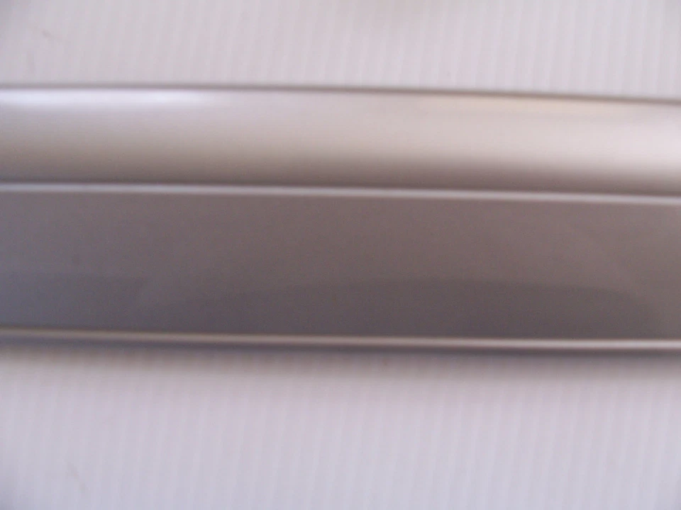 Eldorado 2000 carrocería trasera izquierda lado 1/4 guardabarros moldura fabricante original usado plata Foto 4 de 4