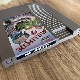 Millipede (Nintendo Entertainment System, 1988) NES Game + Collectors Case!