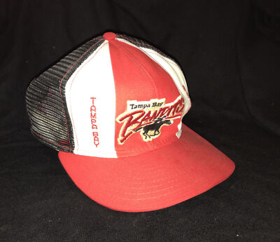 Vintage AJD Lucky Stripes USFL Tampa Bay Bandits Hat Snapback Truckers Cap