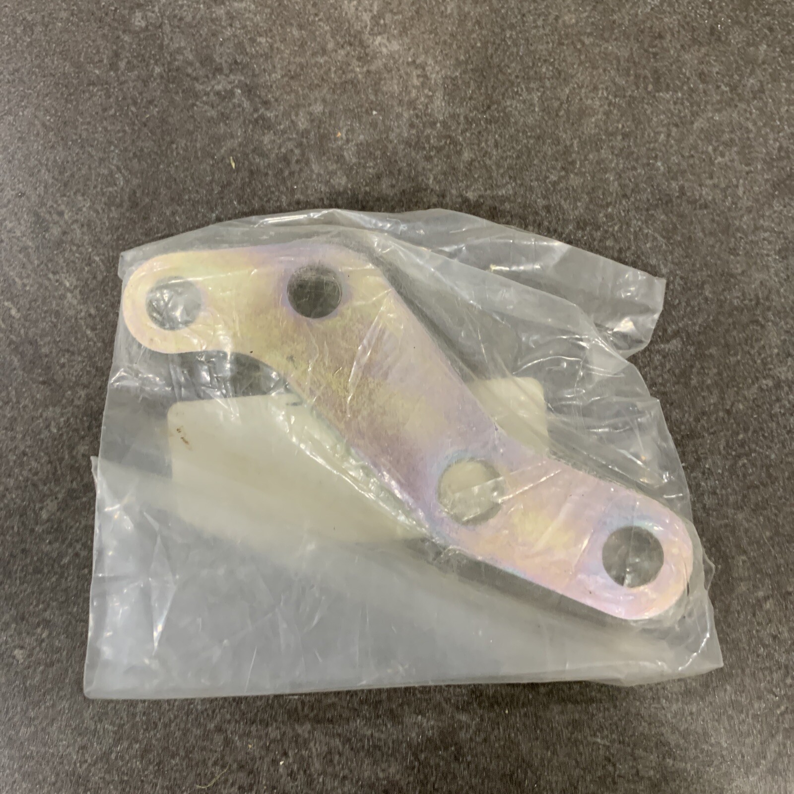 Steering Knuckle, Yamaha Golf Cart, Genuine OEM Yamaha, New, JW1F3512