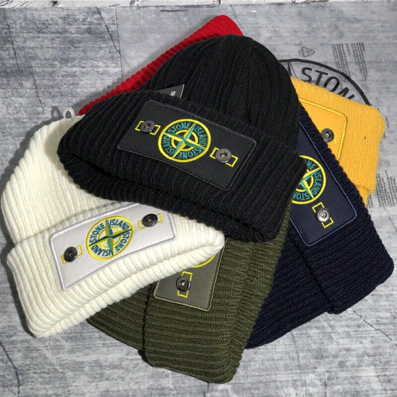 Stone island hotsell winter cap