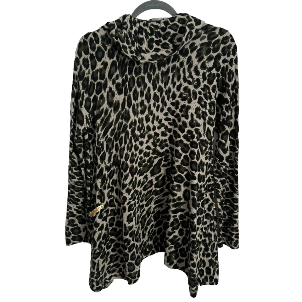 Cárdigan International Concepts Talla Grande Verde Estampado Multi Animal Mujer Sudador Foto 3 de 4