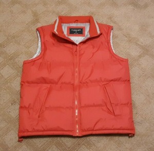 uspa sleeveless jacket