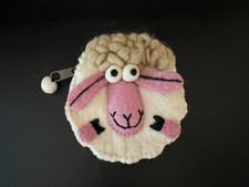 Uniques Lambs Wool Coin Purse 5" x 5" Zipper, Looks like a Lamb