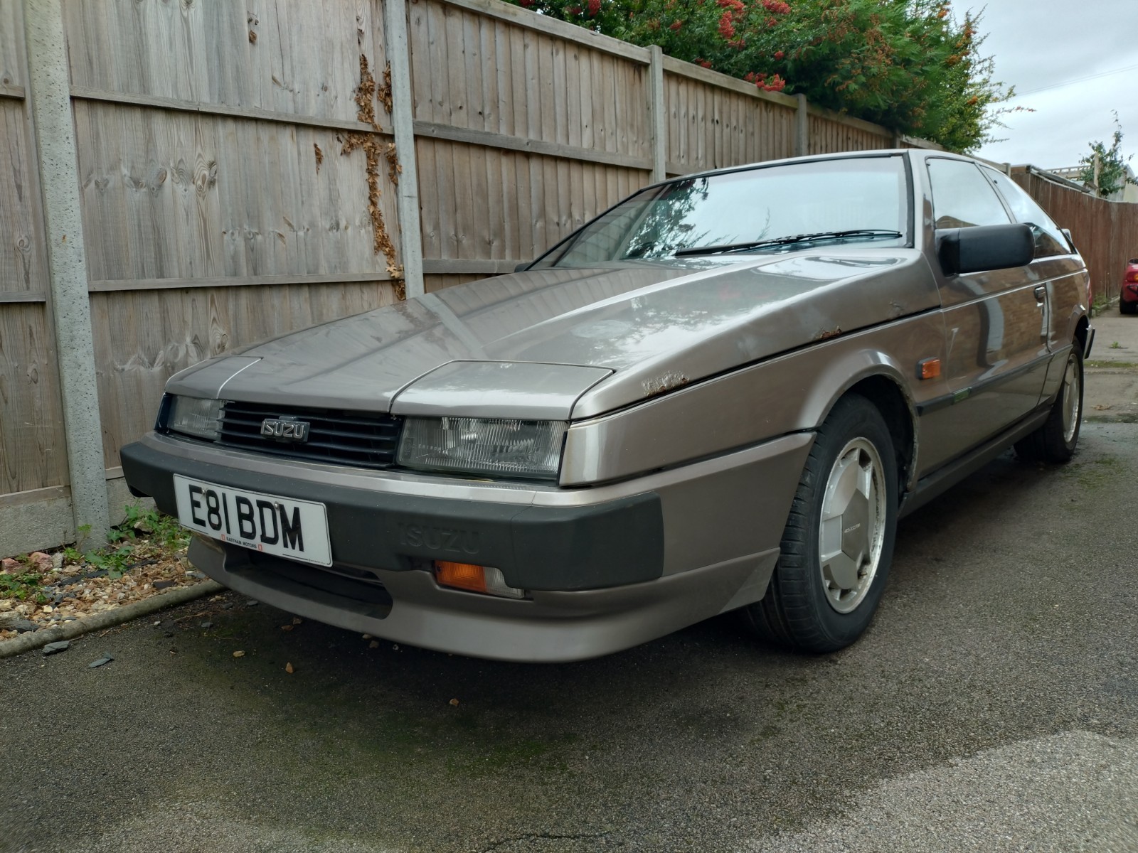 1988 Isuzu Piazza Turbo HBL Manual Handling By Lotus Running Spare Or Repairs