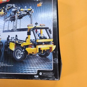 Lego 42009 Mobile Crane MK II 2606pcs FedEx Shipping - Sealed