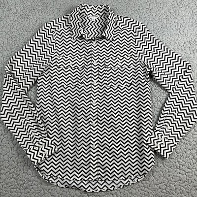 American Eagle Blouse Women's Small Black White Chevron Print Button Down Shirt