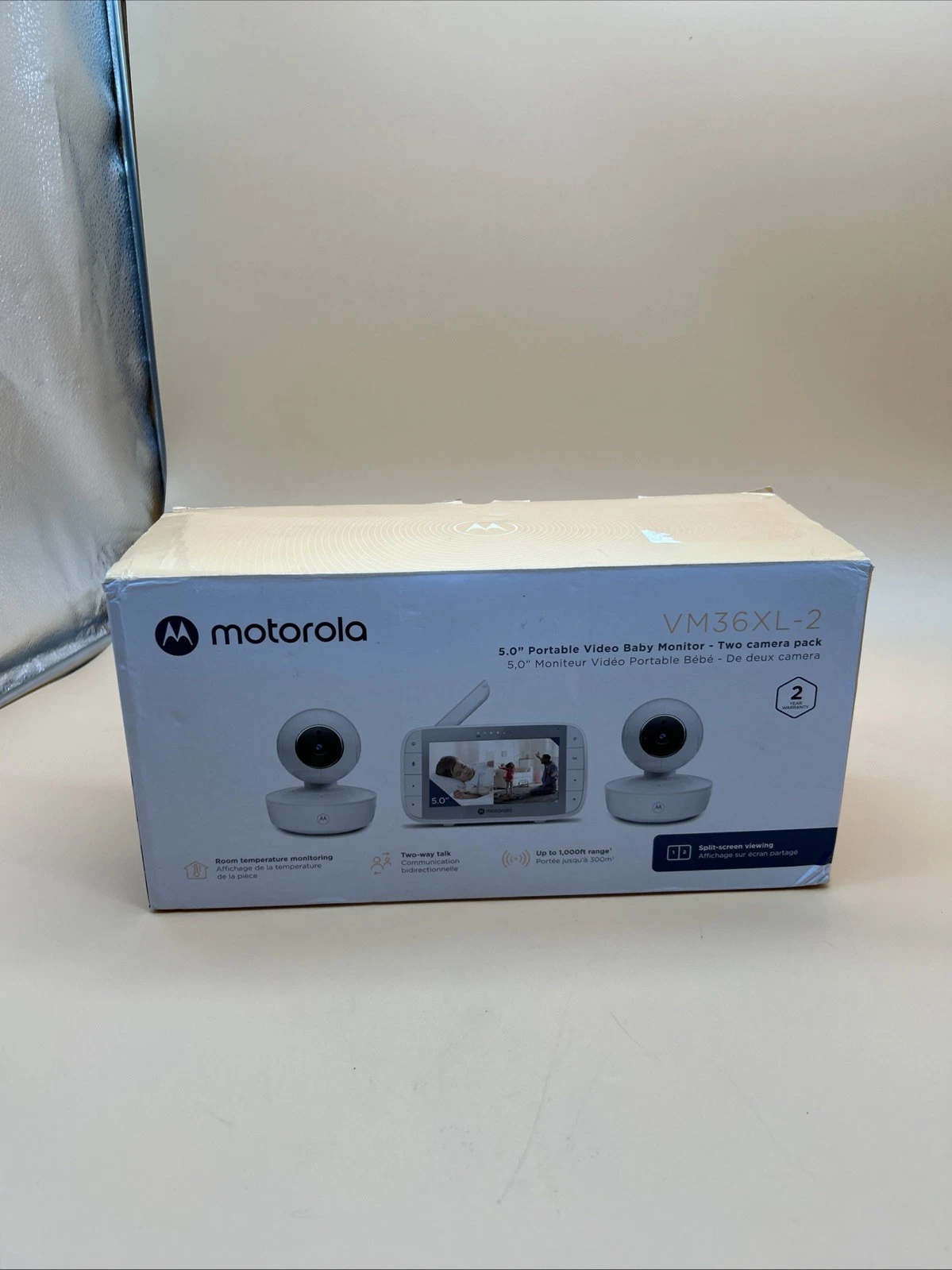 Motorola VM36XL-2 5" Portable Baby Monitor w/2 Cameras