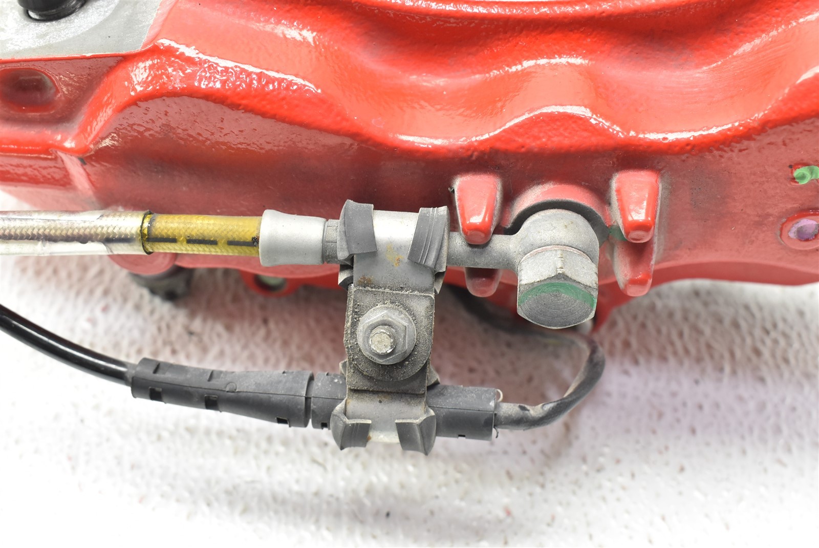 McLaren 570s Front Left Brake Caliper 11C0063CP