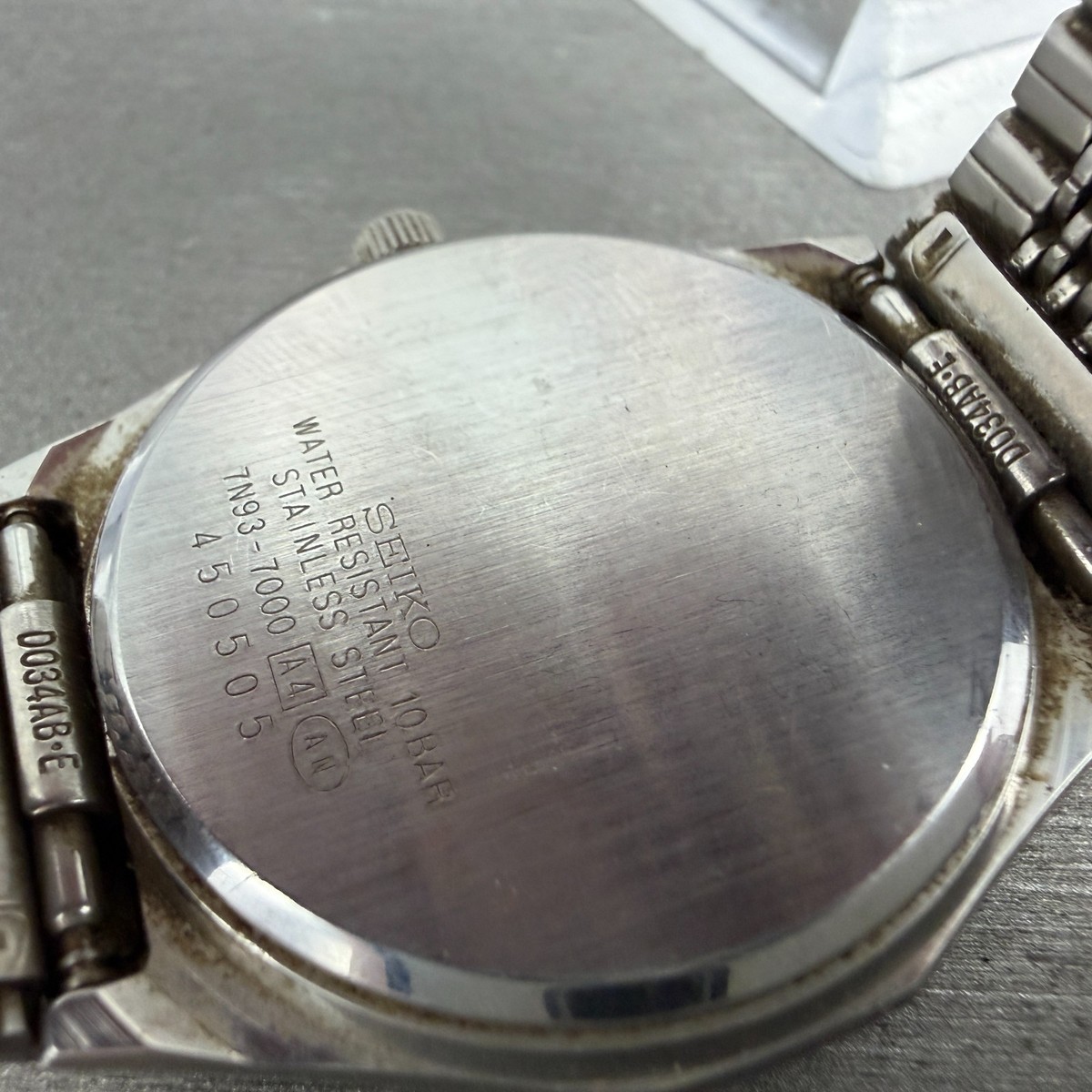 Seiko Spirit Watch Men 35mm Silver Dial Silver Tone Daydate 7N93