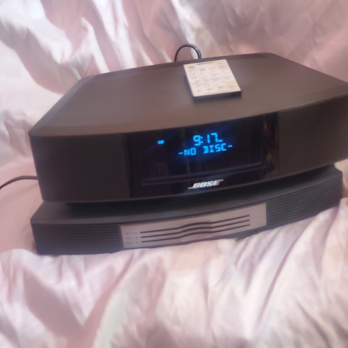 BOSE WAVE MUSIC SYSTEM 4 &3 CD CHANGER & REMOTE - Picture 4 of 8