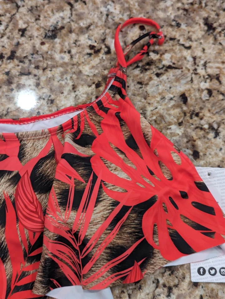 Bikini para mujer Boohoo Plus estampado hawaiano volantes cintura alta rojo talla EE. UU. 12 Foto 3 de 4