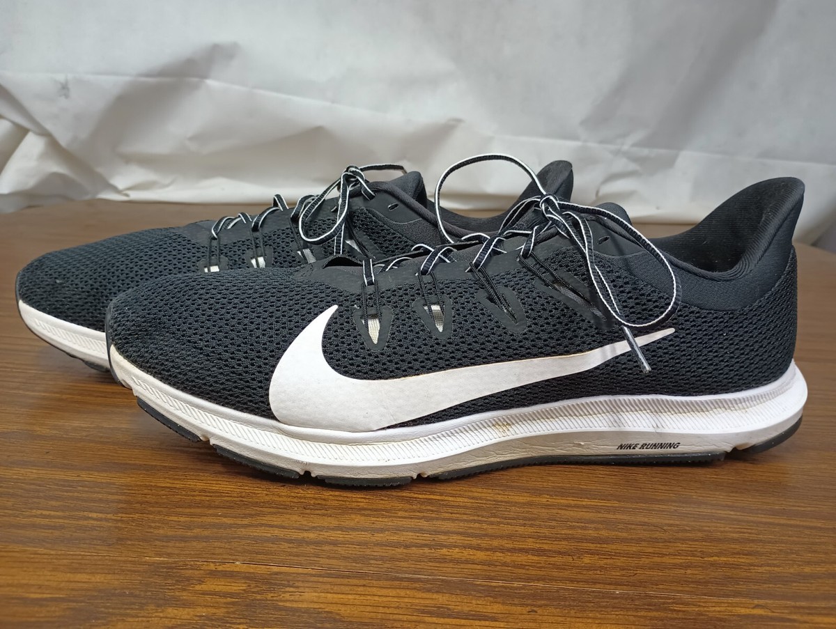 mens nike quest 2