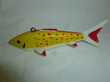 6 Inch Wood Unsigned Ice Spearing Decoy  Lot J-265