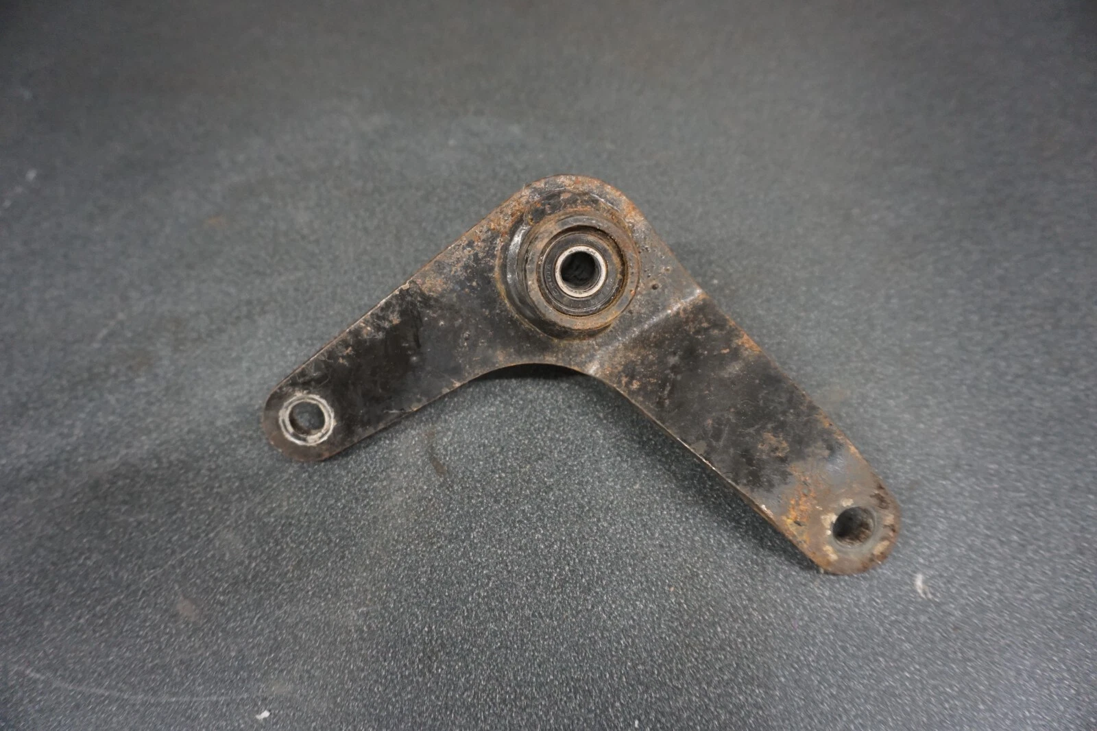 2002-2006 Mountain Cat Panther Pantera Arctic Cat OEM Steering Bracket Arm