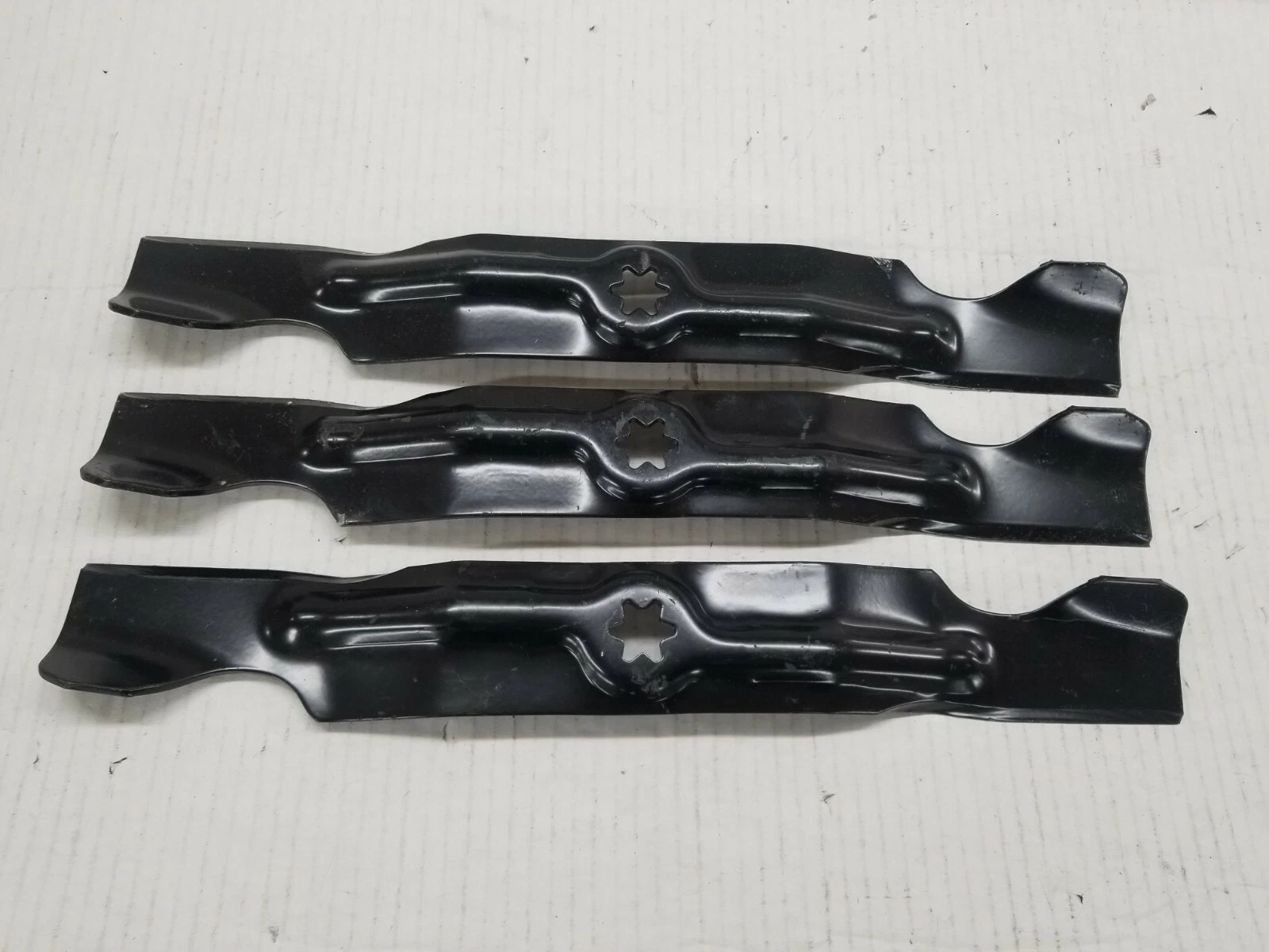 Budrash 742-04053C Mower Blade - Thumbnail 3