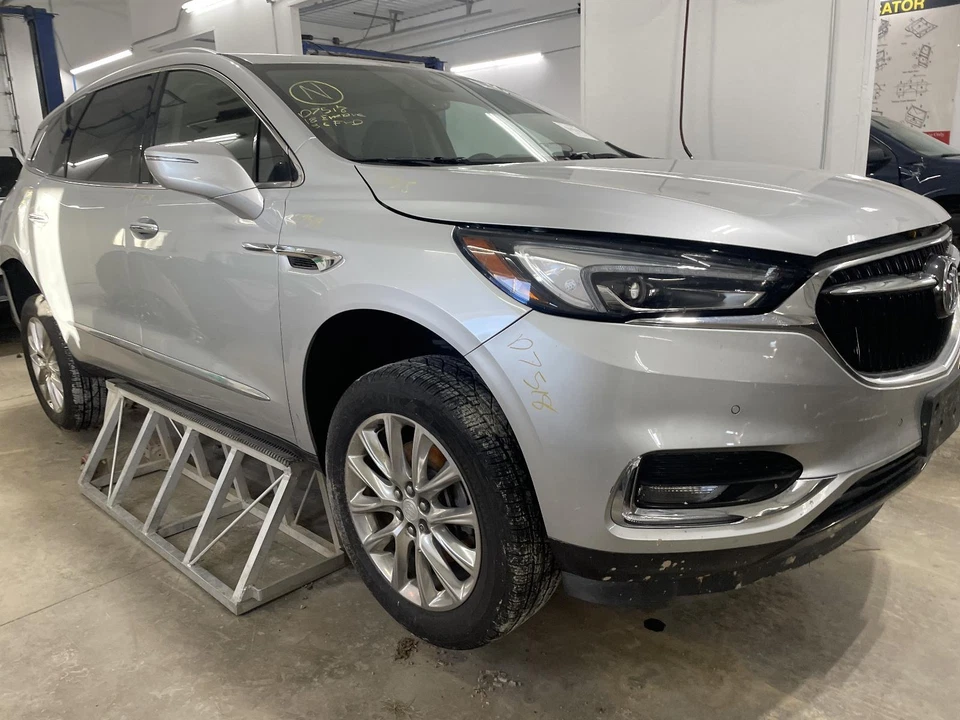 Used Body Control Module fits: 2018 Buick Enclave Body Control BCM main module c - Image 4 of 4