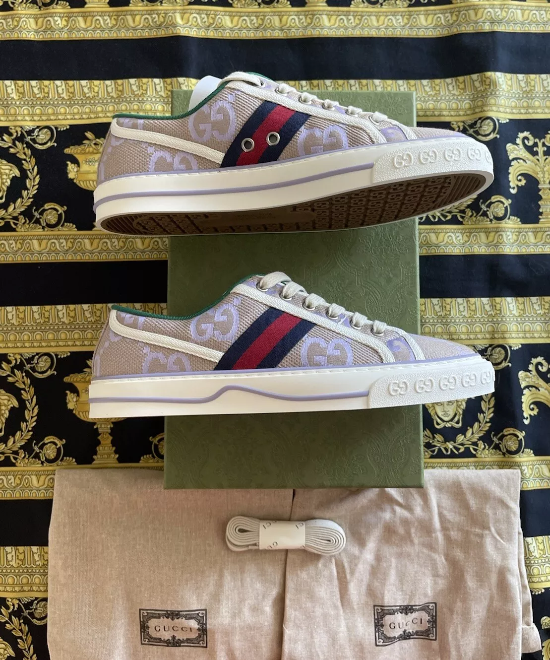 Baskets de tennis neuves authentiques Gucci lilas monogramme Jumbo GG 1977 taille G 40,5
