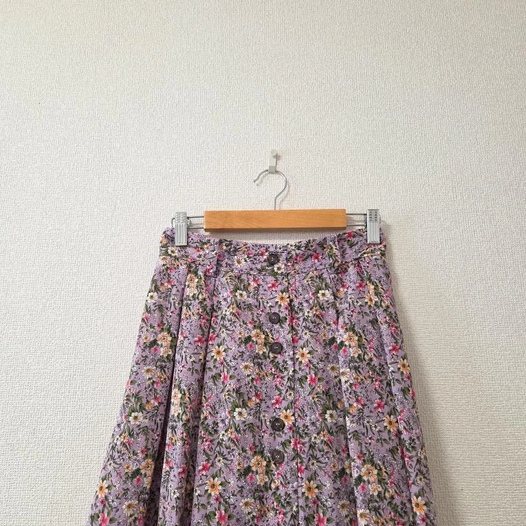 axes femme Knee Length Skirt Floral Pink Woman SizeM(US/S-XS) LolitaKawaii Japan - Image 3 of 4